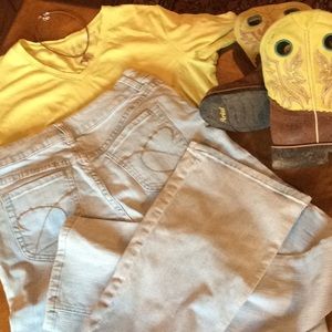 🍄 Chico’s Platinum Denim Jeans